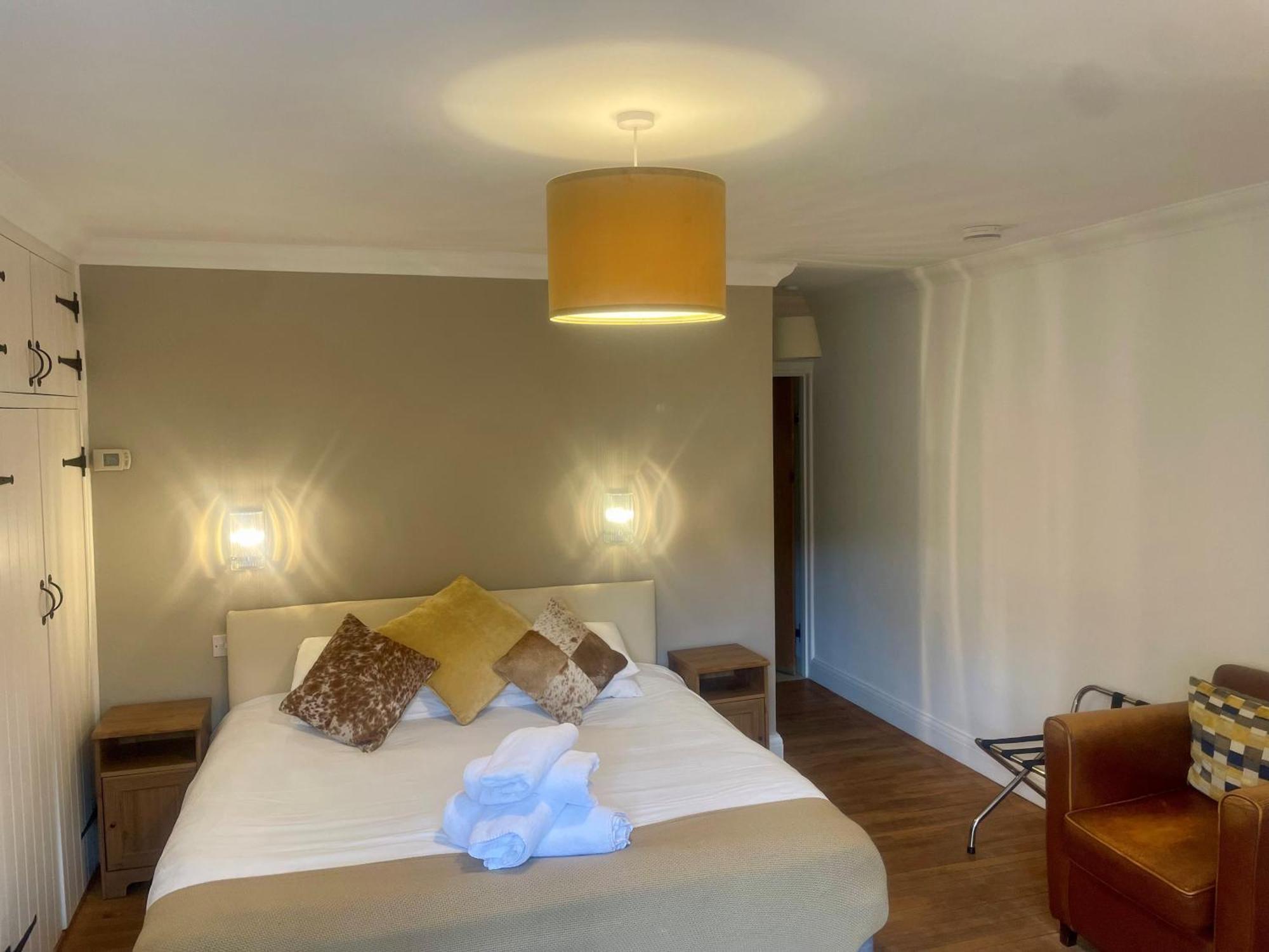 Old Selden Farm B&B Clapham  Dış mekan fotoğraf