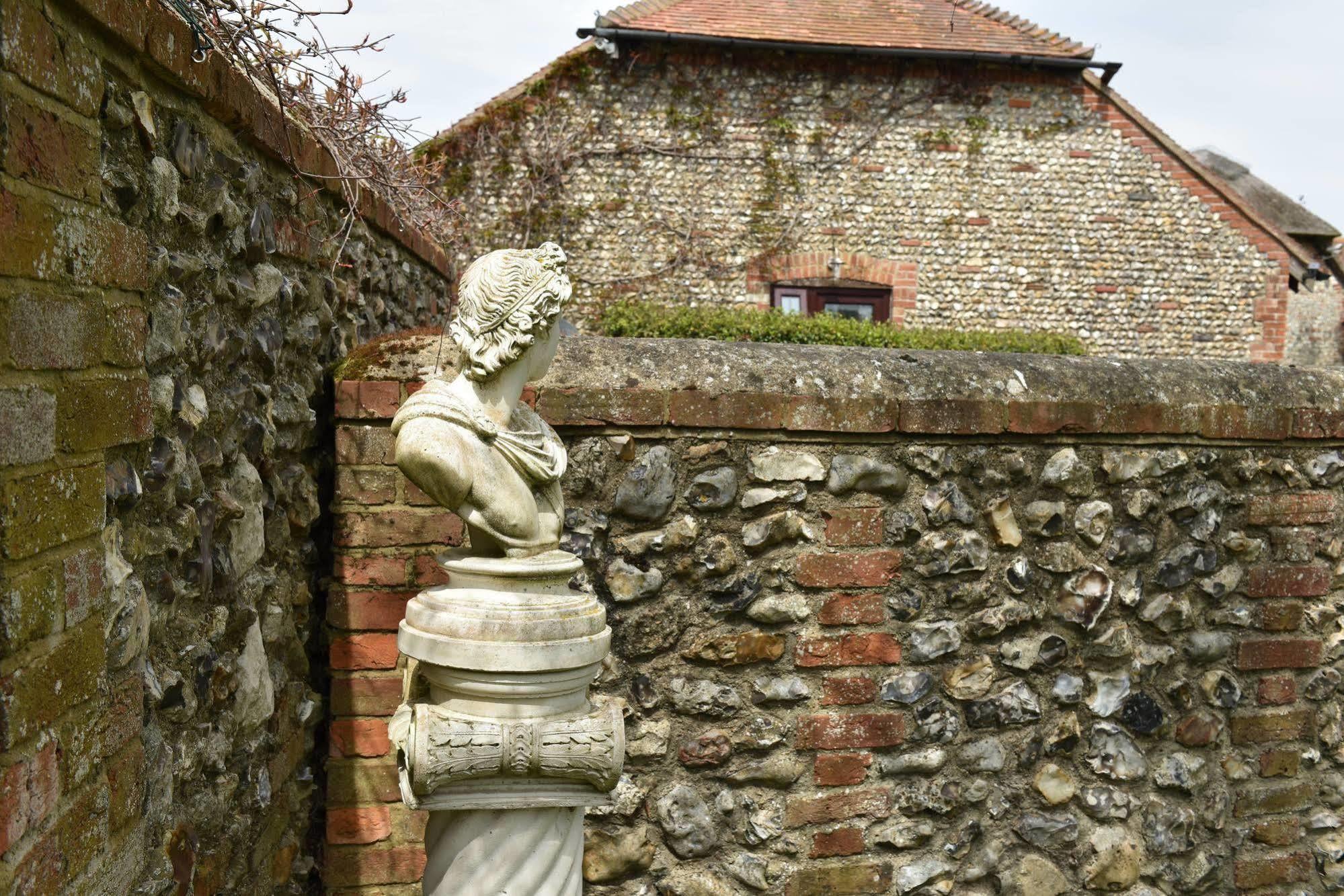 Old Selden Farm B&B Clapham  Dış mekan fotoğraf